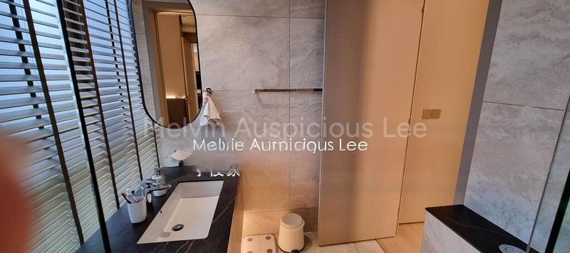 2 Bed Condo for Sale in  The Waterline - Image 4